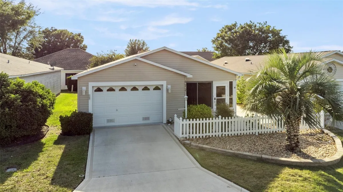 Property Slideshow image 1 of 57 | 672 richland rd, The Villages, FL, 32162