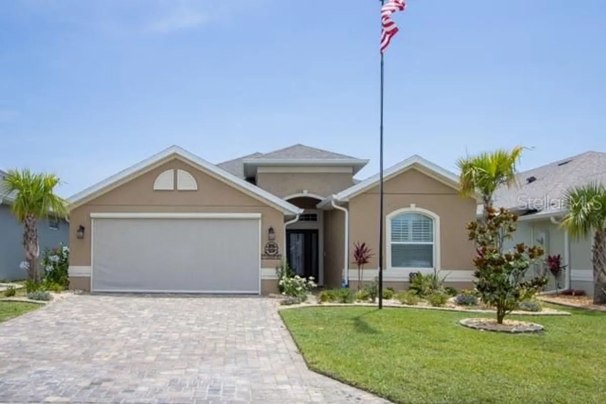 Property Slideshow image 1 of 50 | 37 lagoon way, Palm Coast, FL, 32137