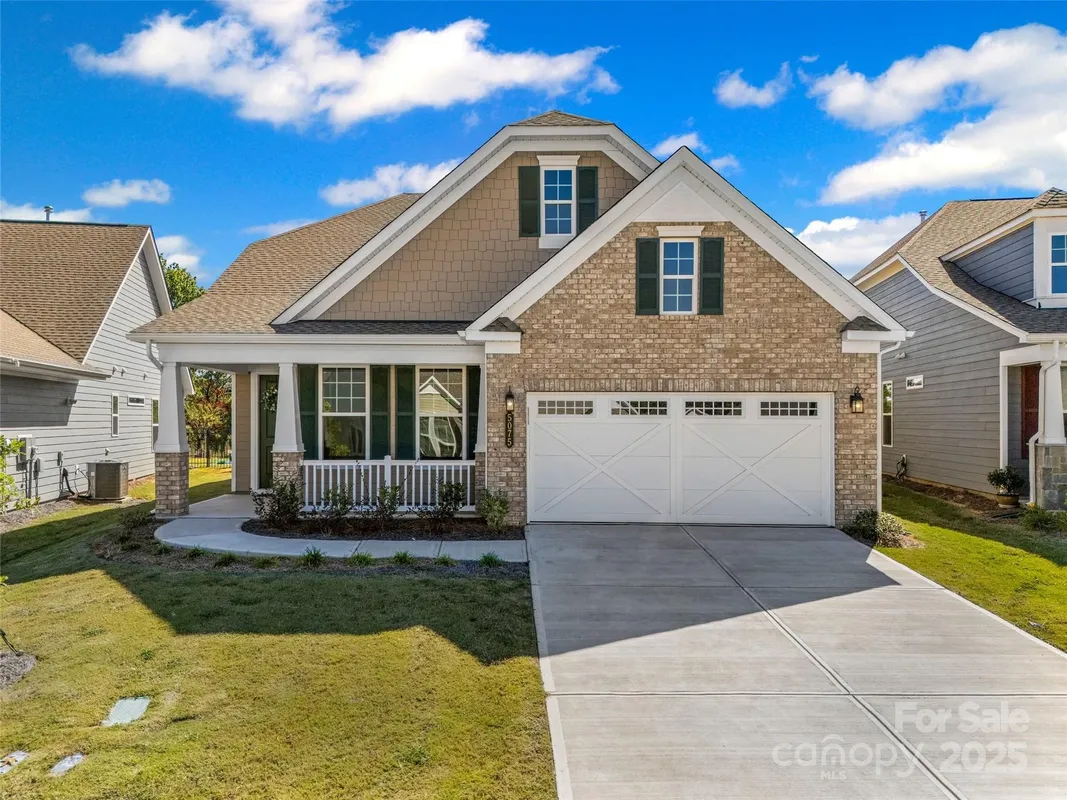 Property Slideshow image 1 of 48 | 5075 valita rd, York, SC, 29745
