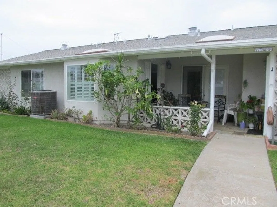 Property Slideshow image 1 of 19 | 1382 el dorado dr # m3-10k, Seal Beach, CA, 90740