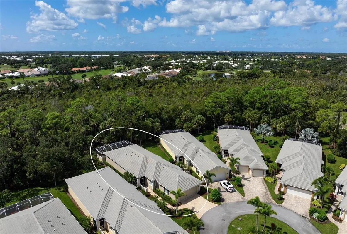 Property Slideshow image 1 of 82 | 1817 lancashire dr, Venice, FL, 34293