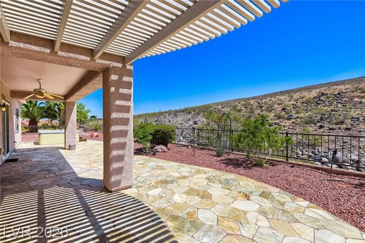 Property Slideshow image 1 of 48 | 2090 gunnison pl, Henderson, NV, 89044
