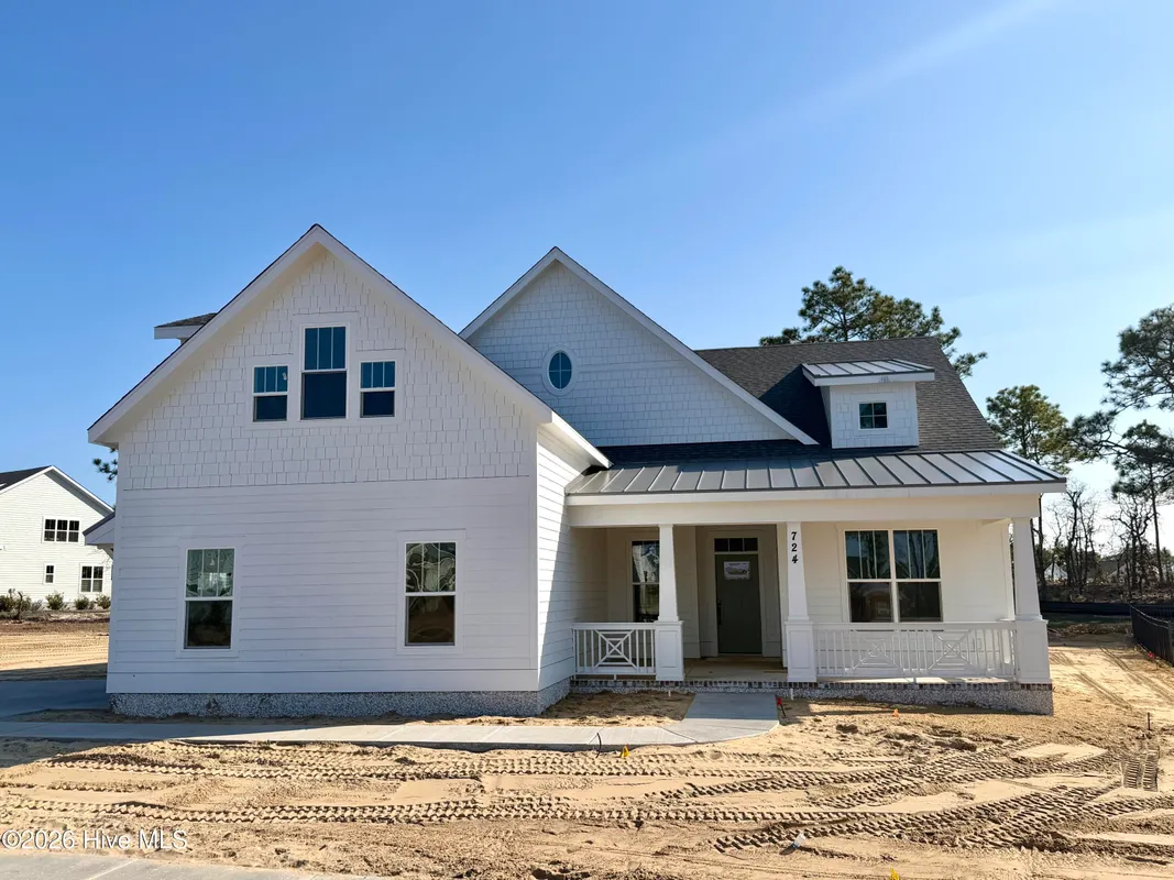Property Slideshow image 1 of 40 | 724 provision ln, Wilmington, NC, 28412