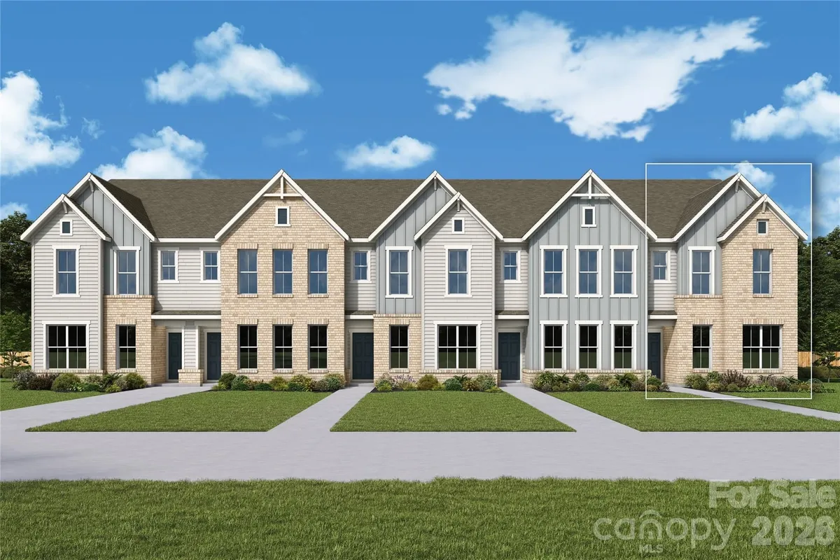 Property Slideshow image 1 of 1 | 13125 benessare ln, Matthews, NC, 28105