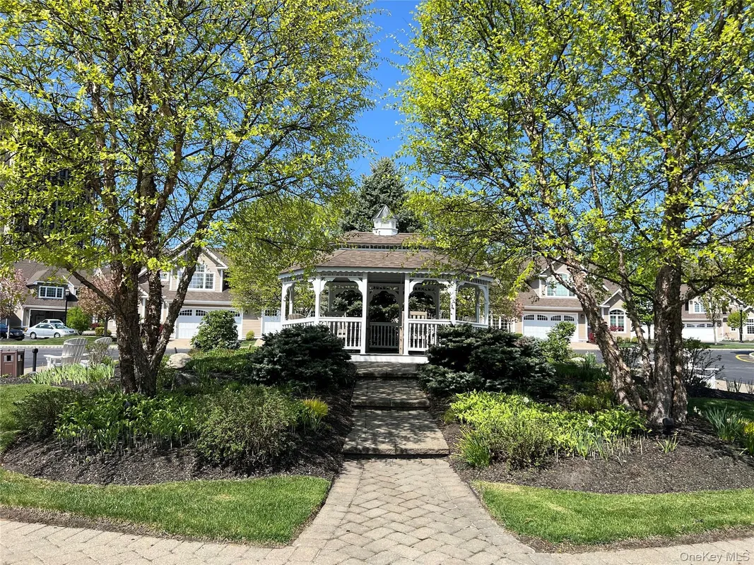 Property Slideshow image 1 of 5 | 4105 fred ill jr ct, Orangetown, NY, 10965