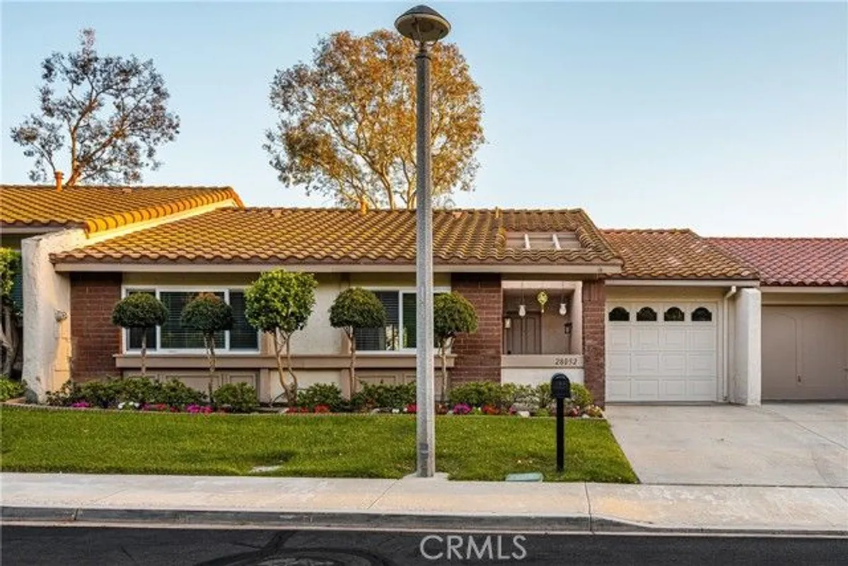 Property Slideshow image 1 of 74 | 28052 via herrera, Mission Viejo, CA, 92692