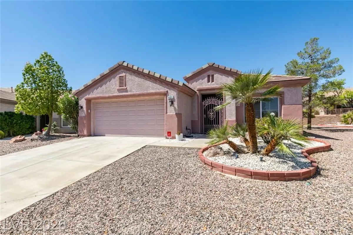 Property Slideshow image 1 of 27 | 431 vinewood ct, Henderson, NV, 89012