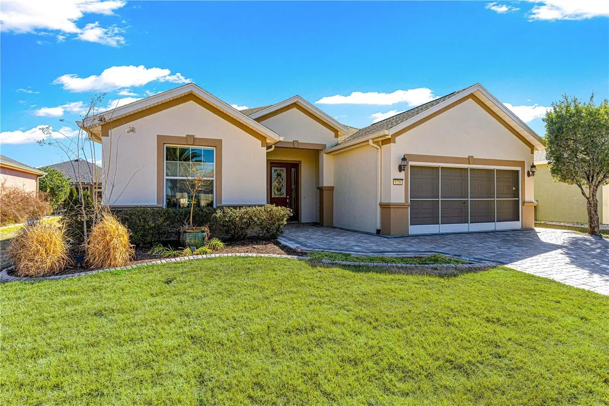 Property Slideshow image 1 of 40 | 9256 sw 66th loop, Ocala, FL, 34481