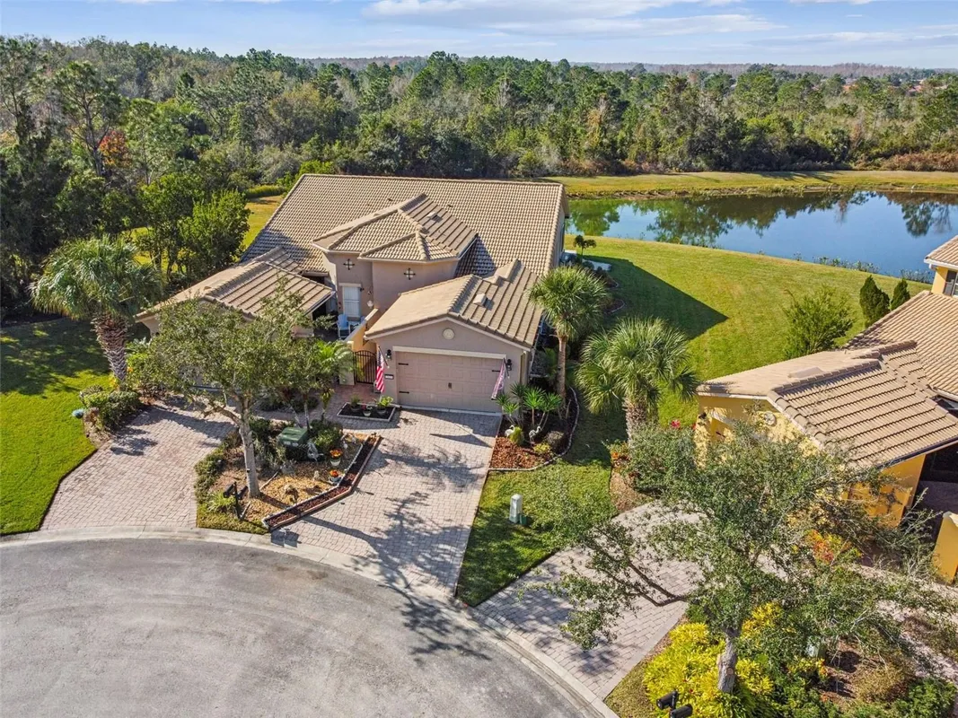 Property Slideshow image 1 of 62 | 2825 palm tree dr, Kissimmee, FL, 34759