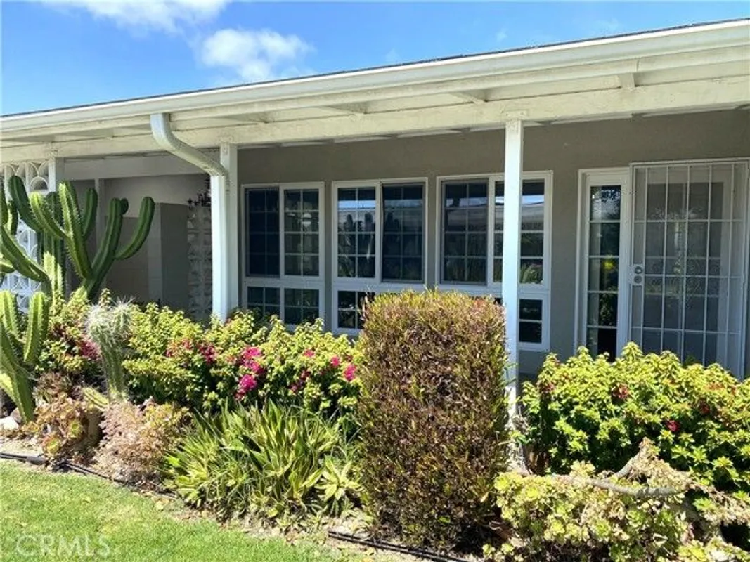 Property Slideshow image 1 of 23 | 1681 monterey rd, Seal Beach, CA, 90740