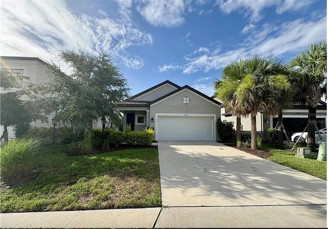 Property Slideshow image 1 of 27 | 16439 paynes mill dr, Bradenton, FL, 34211