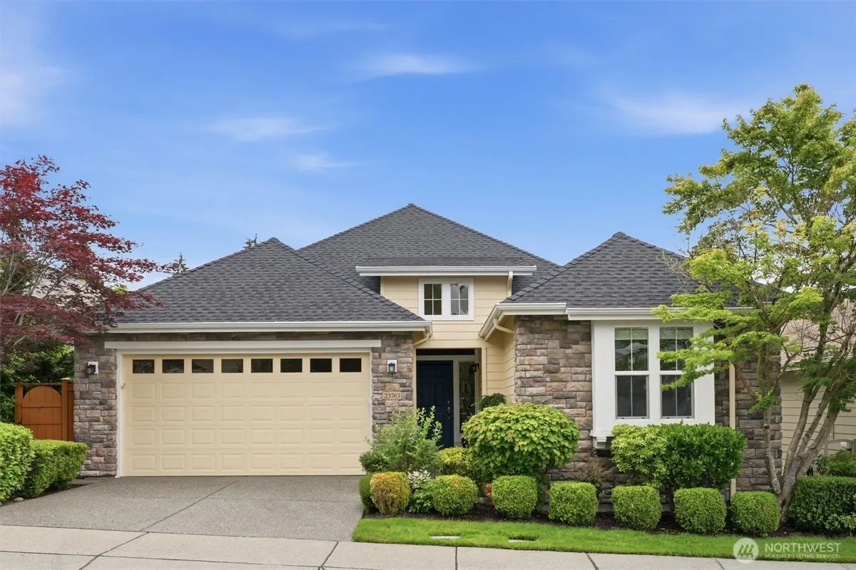 Property Slideshow image 1 of 35 | 23763 ne 134th st, Redmond, WA, 98053