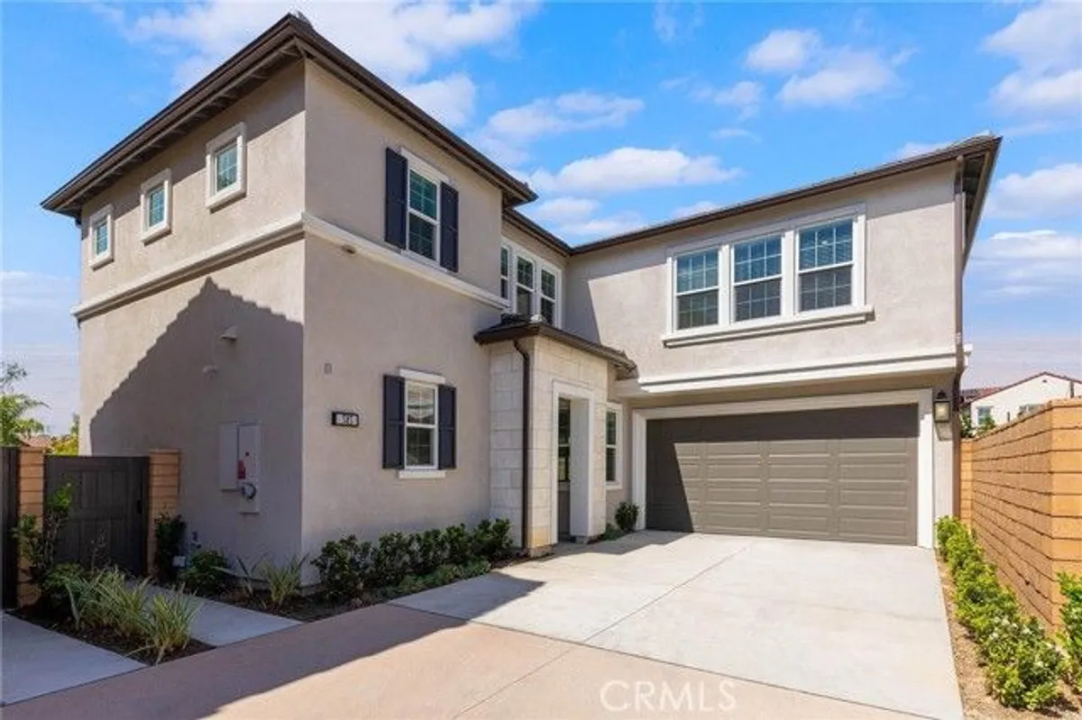 Property Slideshow image 1 of 39 | 585 patten ave, Placentia, CA, 92870