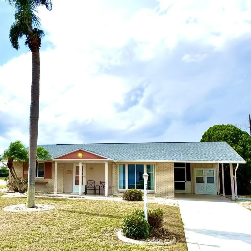 Property Slideshow image 1 of 20 | 1515 arrowhead dr, Sun City Center, FL, 33573