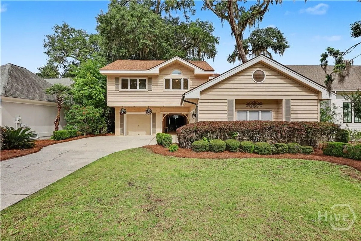 Property Slideshow image 1 of 58 | 3 sky sail cir, Savannah, GA, 31411