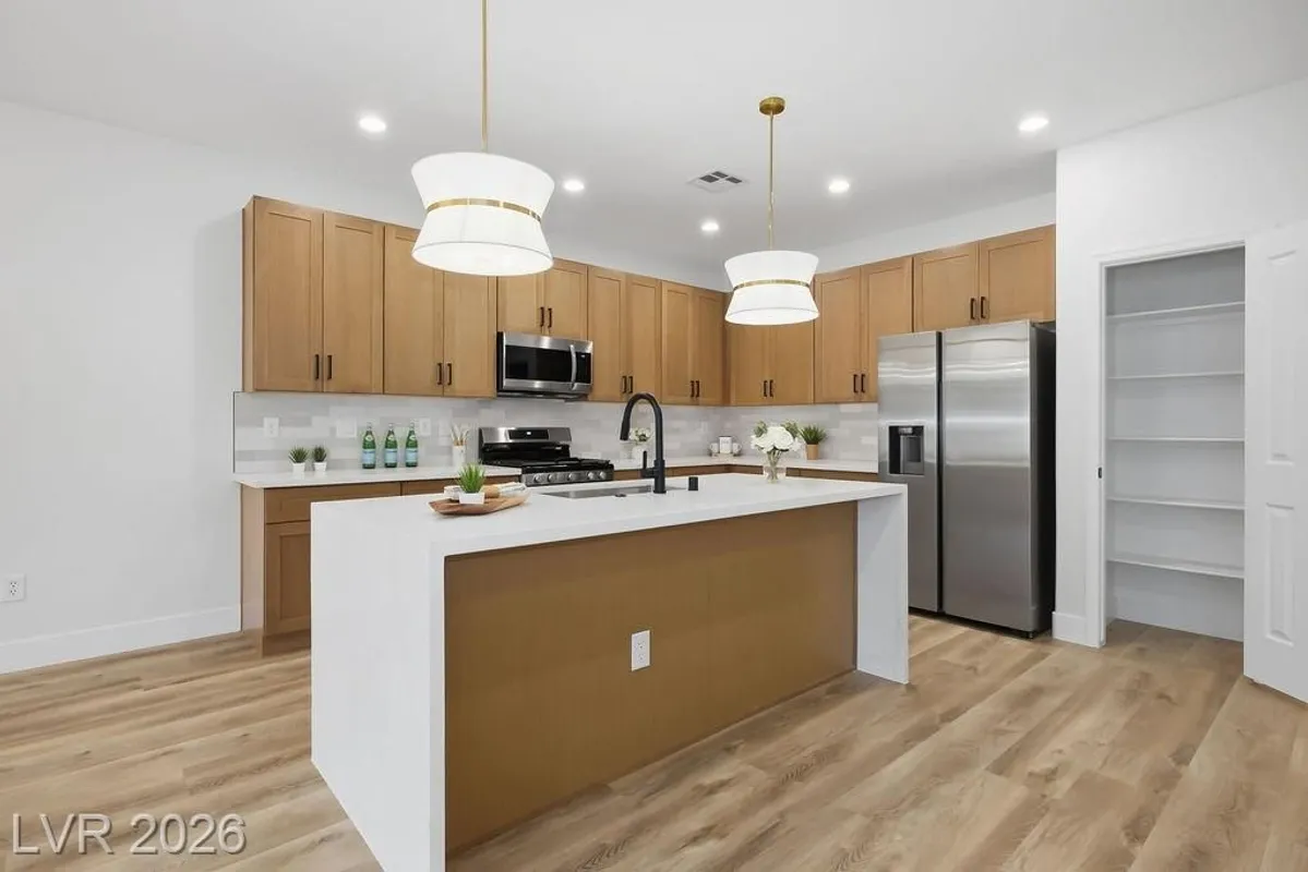 Property Slideshow image 1 of 35 | 2251 bildad dr, Henderson, NV, 89044