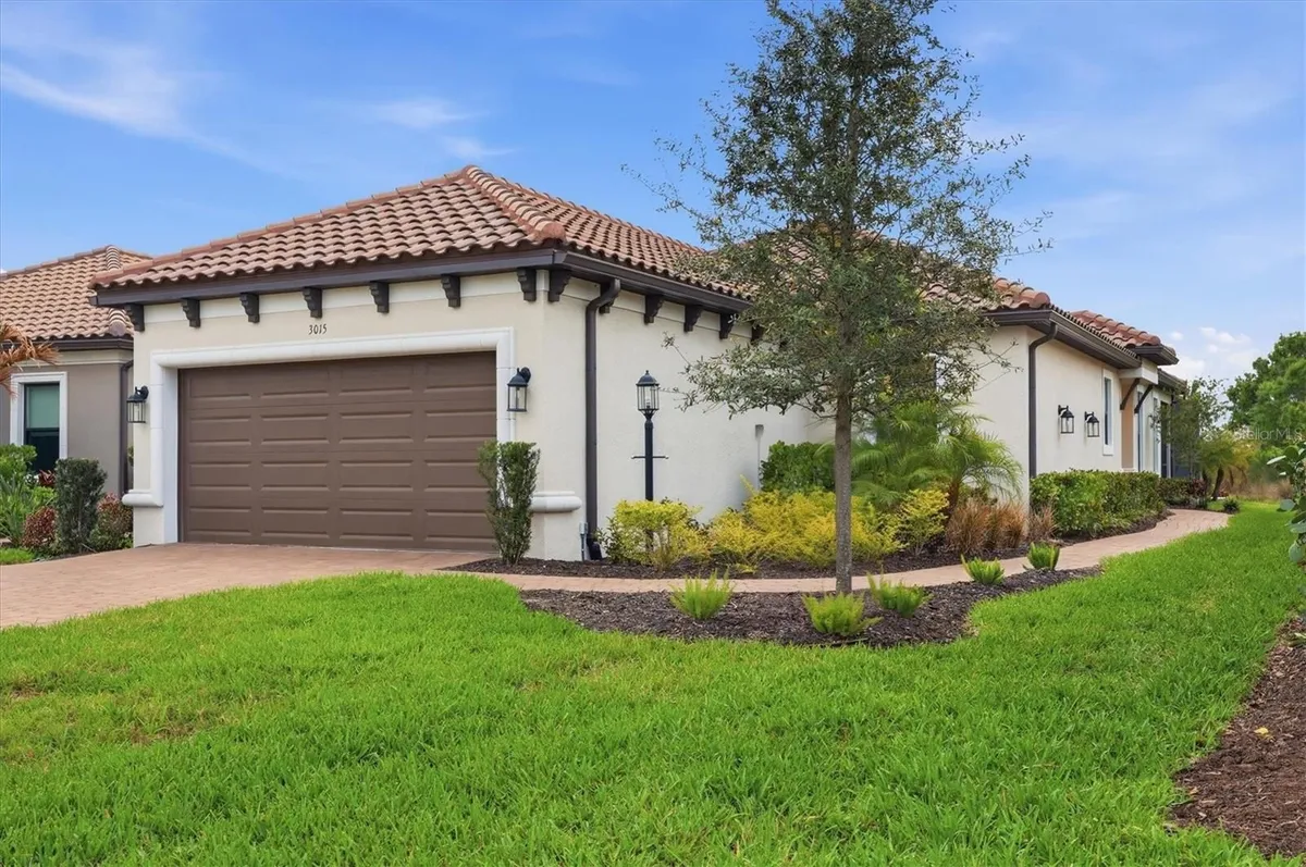 Property Slideshow image 1 of 55 | 3015 tolmino ct, Bradenton, FL, 34211
