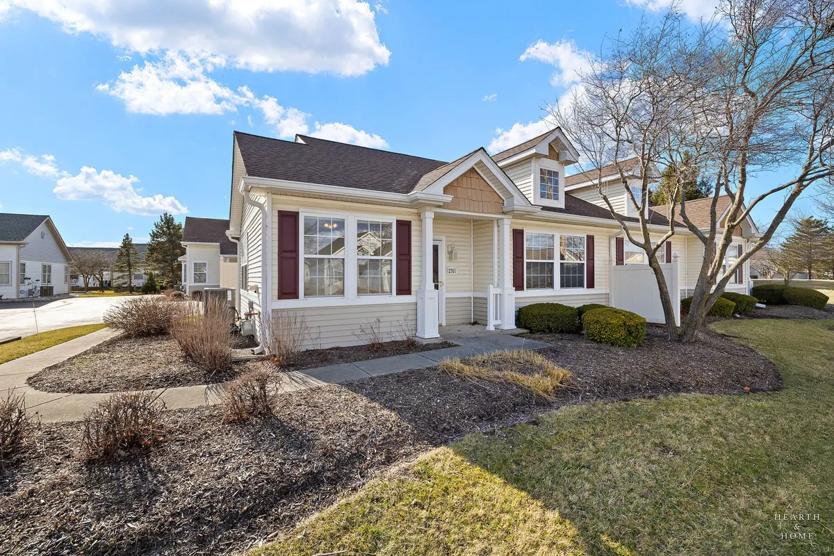 Property Slideshow image 1 of 28 | , Huntley, IL, 60142