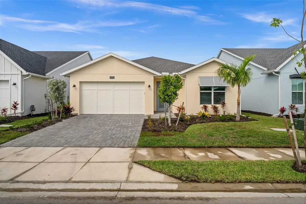Property Slideshow image 1 of 48 | 44518 little blue heron way, Punta Gorda, FL, 33982