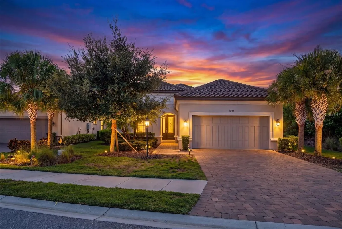 Property Slideshow image 1 of 37 | 12758 sorrento way, Bradenton, FL, 34211