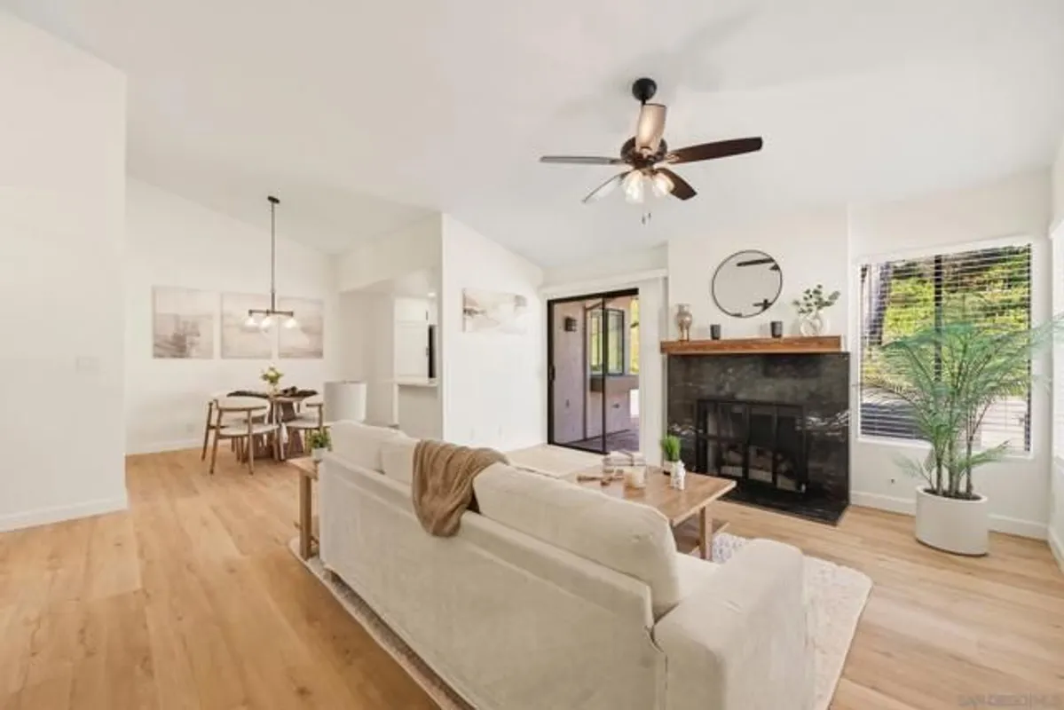 Property Slideshow image 1 of 39 | 12855 via moura, San Diego, CA, 92128