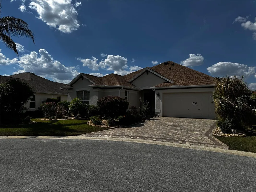 Property Slideshow image 1 of 6 | 1672 gumwood dr, The Villages, FL, 32162
