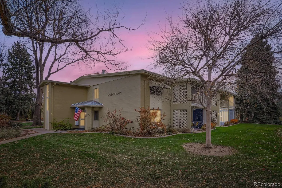 Property Slideshow image 1 of 24 | 625 s clinton st 7b, Denver, CO, 80247