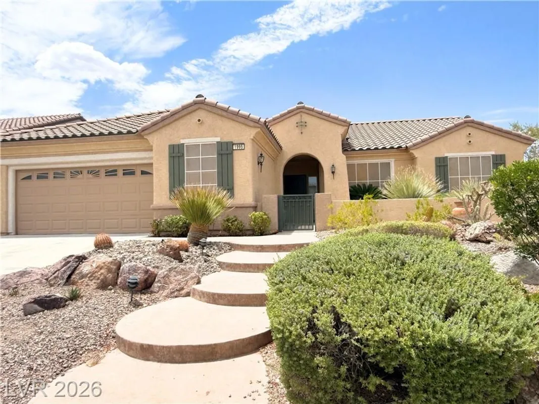 Property Slideshow image 1 of 31 | 1995 oliver springs st, Henderson, NV, 89052