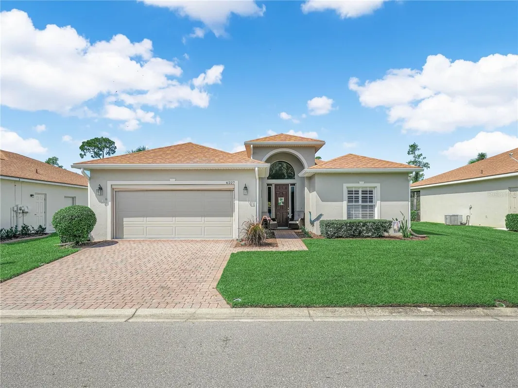 Property Slideshow image 1 of 70 | 4227 berwick dr, Lake Wales, FL, 33859