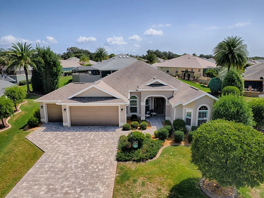Property Slideshow image 1 of 46 | 2935 luraville rd, The Villages, FL, 32163