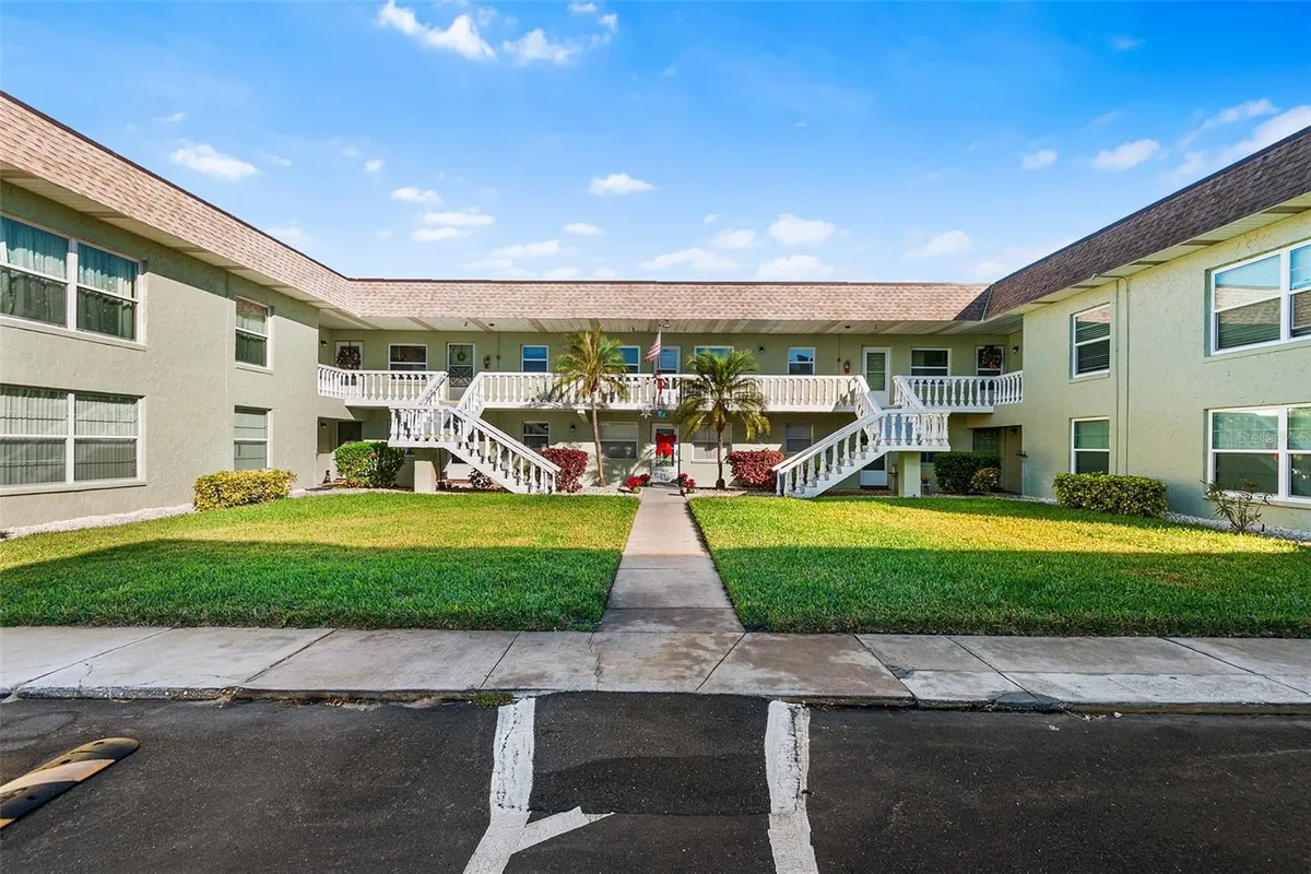 Property Slideshow image 1 of 28 | 1250 s pinellas ave 803, Tarpon Springs, FL, 34689