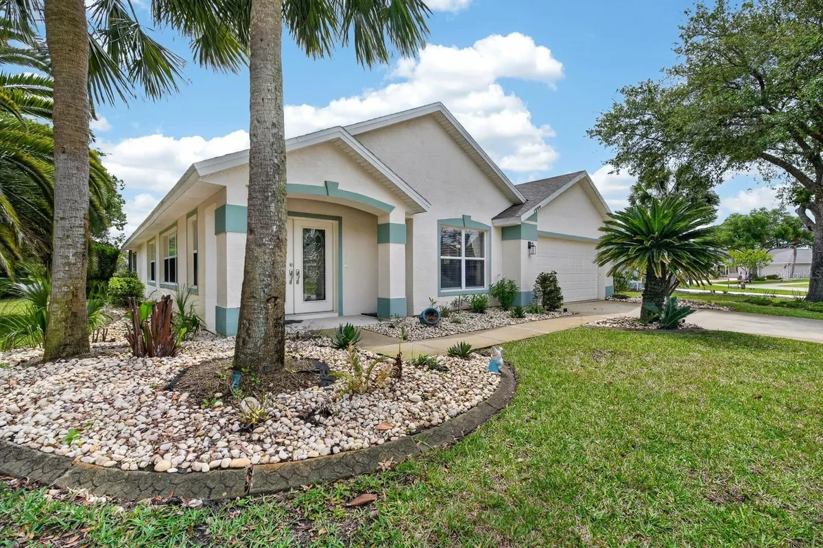 Property Slideshow image 1 of 63 | 1444 sunningdale ln, Ormond Beach, FL, 32174