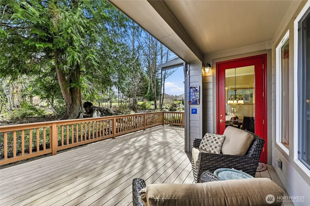 Property Slideshow image 1 of 37 | 12652 sun break way, Redmond, WA, 98053