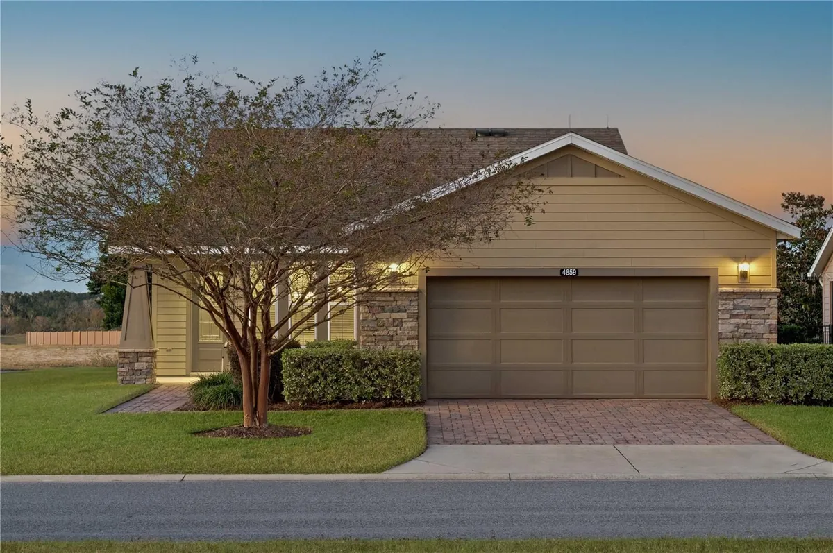 Property Slideshow image 1 of 86 | 4859 nw 35th lane rd, Ocala, FL, 34482