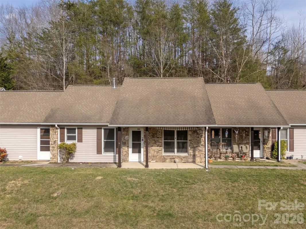 Property Slideshow image 1 of 23 | 203 rocky mountain way, Arden, NC, 28704
