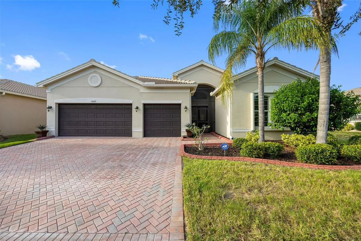 Property Slideshow image 1 of 47 | 16005 cape coral dr, Wimauma, FL, 33598