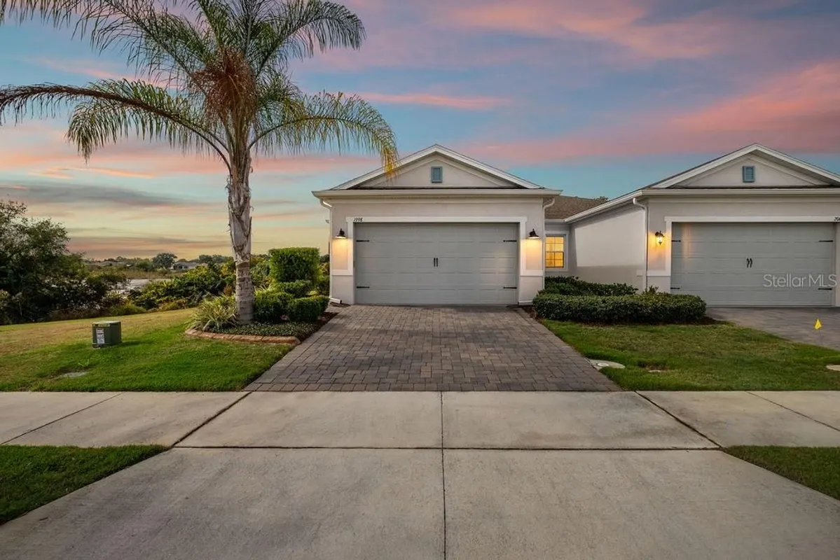 Property Slideshow image 1 of 48 | 1998 key bay trl # 524, Kissimmee, FL, 34747