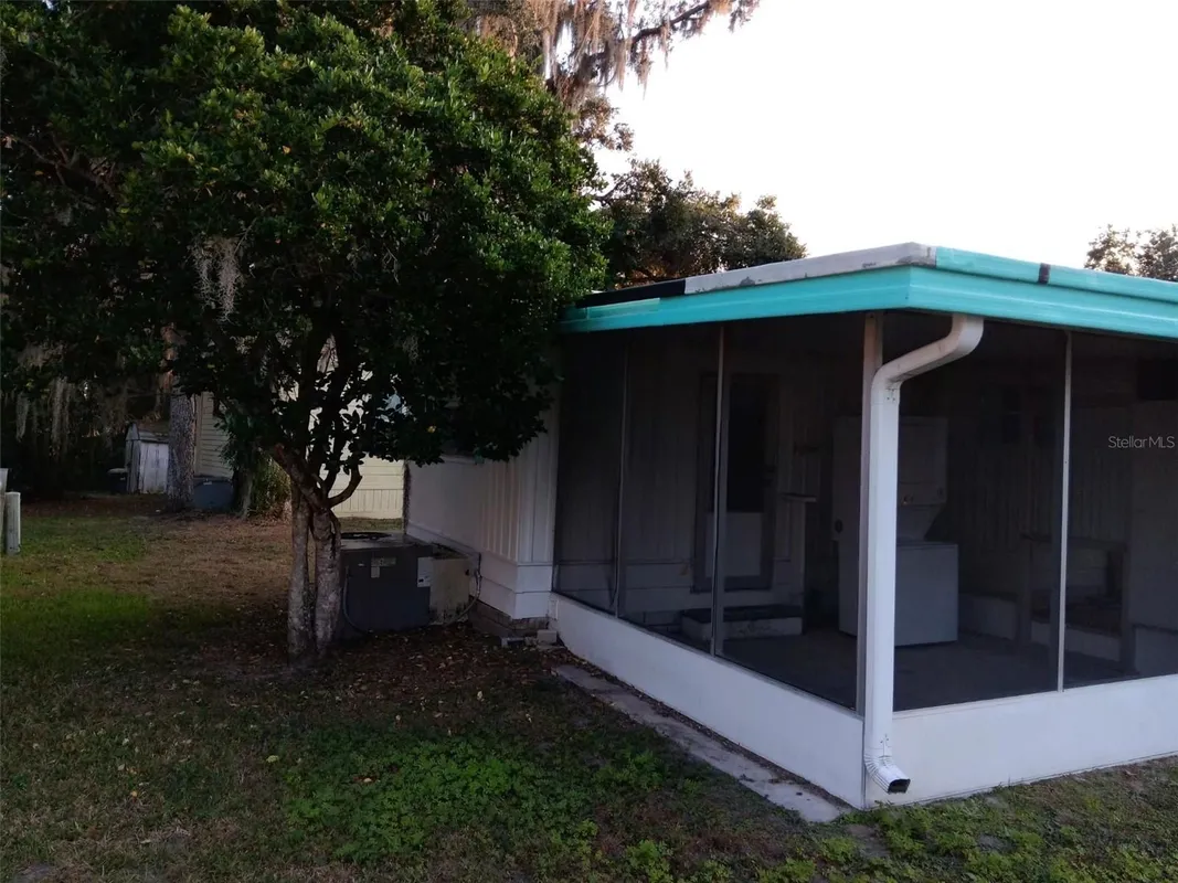 Property Slideshow image 1 of 21 | 5609 hancock dr, Wildwood, FL, 34785