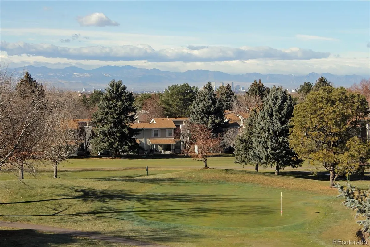 Property Slideshow image 1 of 28 | 13961 e marina dr 409, Aurora, CO, 80014