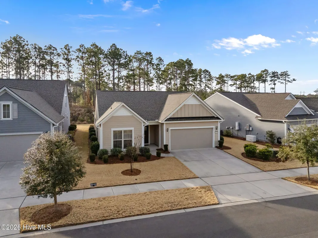 Property Slideshow image 1 of 40 | 357 benton rd, Wilmington, NC, 28412