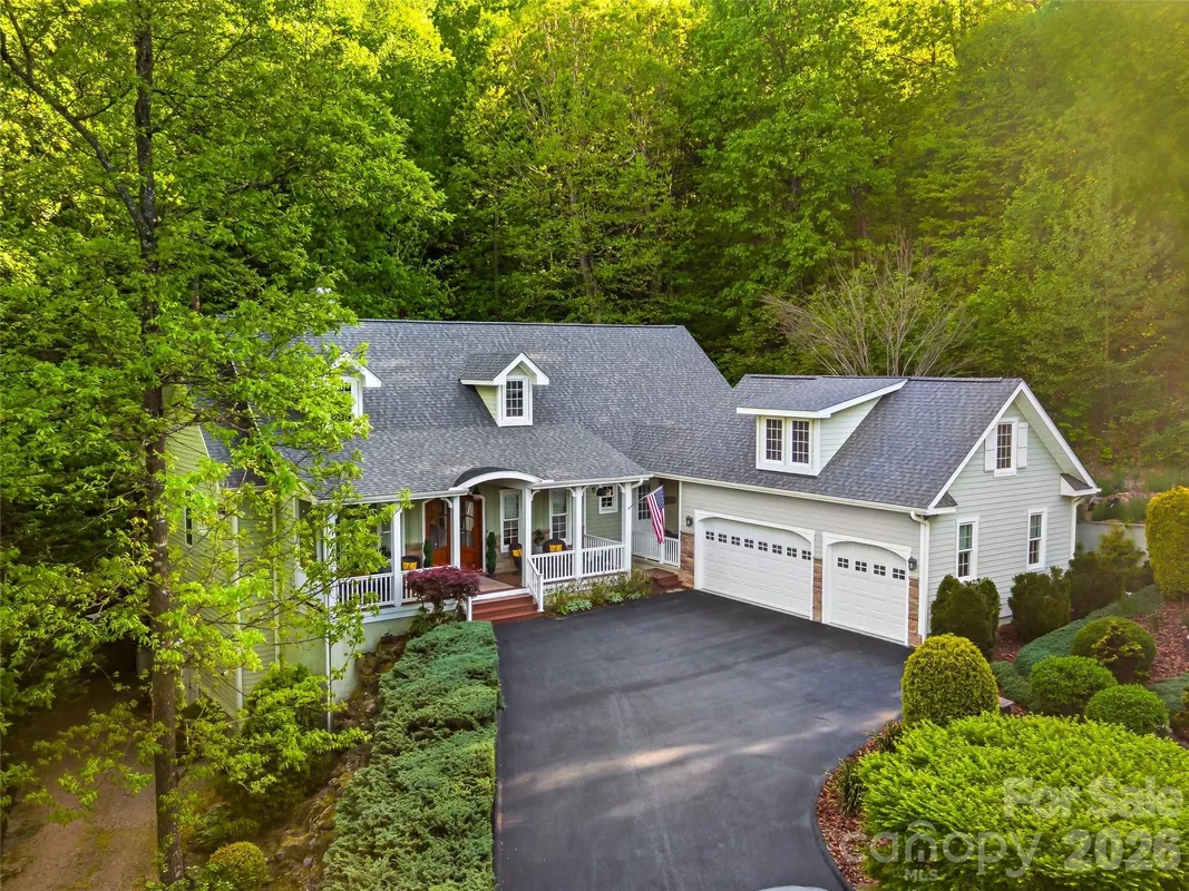 Property Slideshow image 1 of 48 | 329 kenmure dr, Flat Rock, NC, 28731