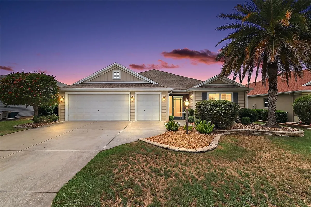 Property Slideshow image 1 of 52 | 791 enisgrove way, The Villages, FL, 32163