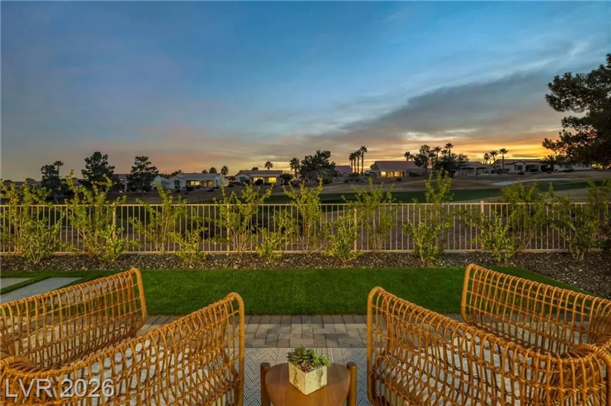 Property Slideshow image 1 of 71 | 9917 villa ridge dr, Las Vegas, NV, 89134