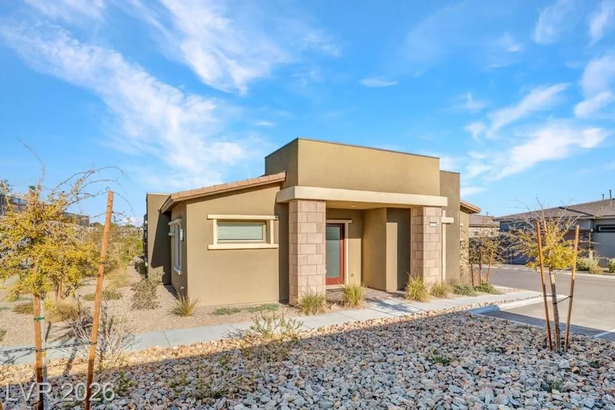 Property Slideshow image 1 of 35 | 925 allister fields ln, Las Vegas, NV, 89138