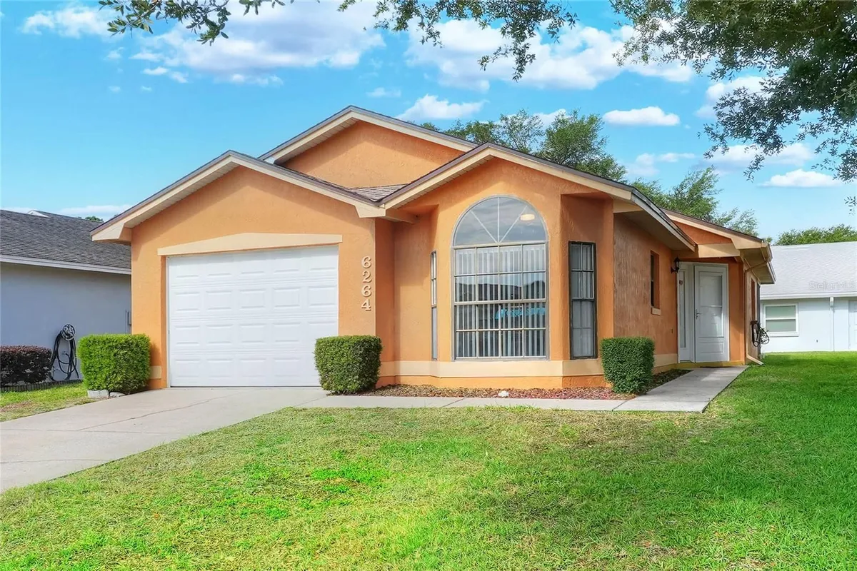 Property Slideshow image 1 of 36 | 6264 peacock run, Lakeland, FL, 33809
