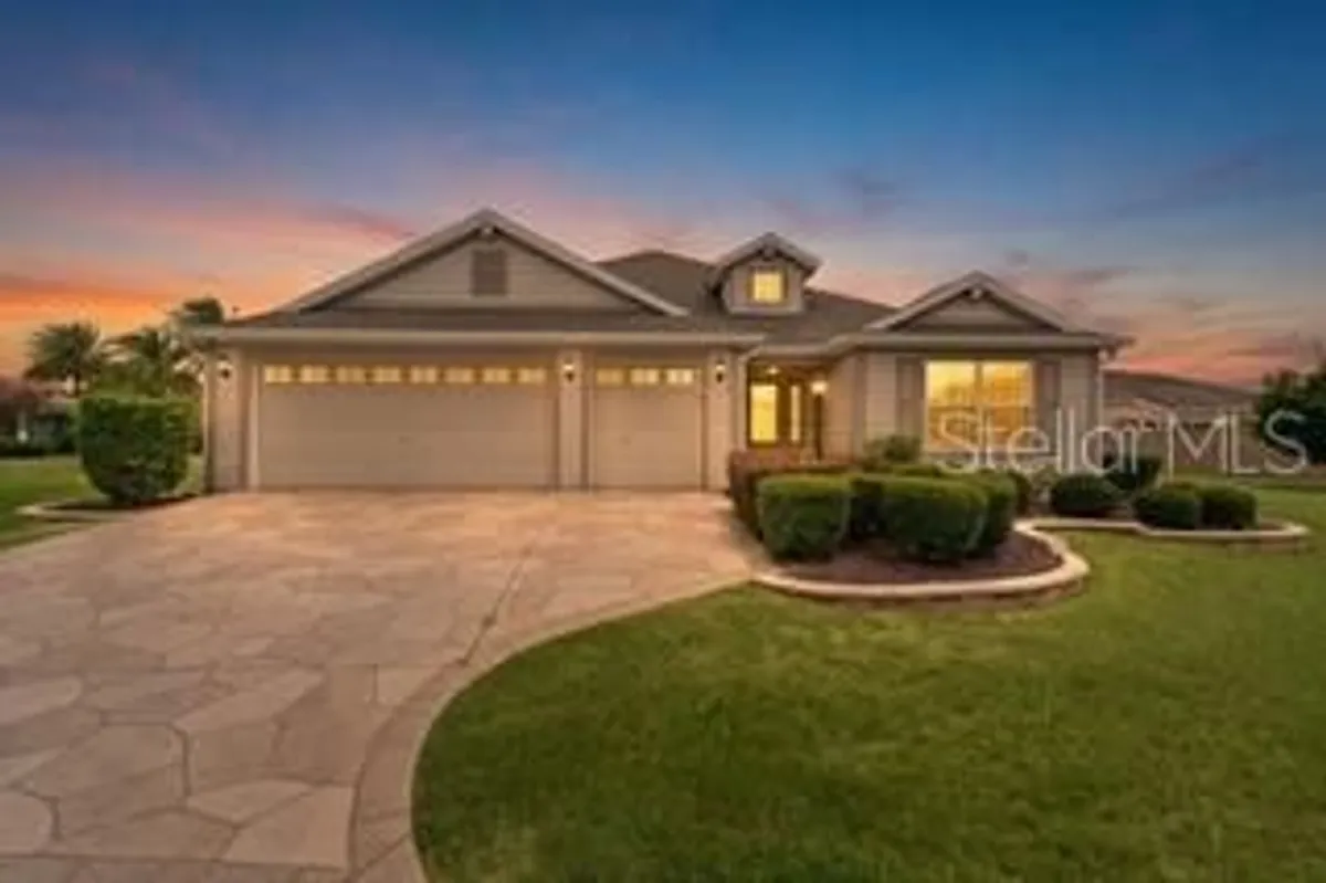 Property Slideshow image 1 of 54 | 2080 fawnridge ct, The Villages, FL, 32162