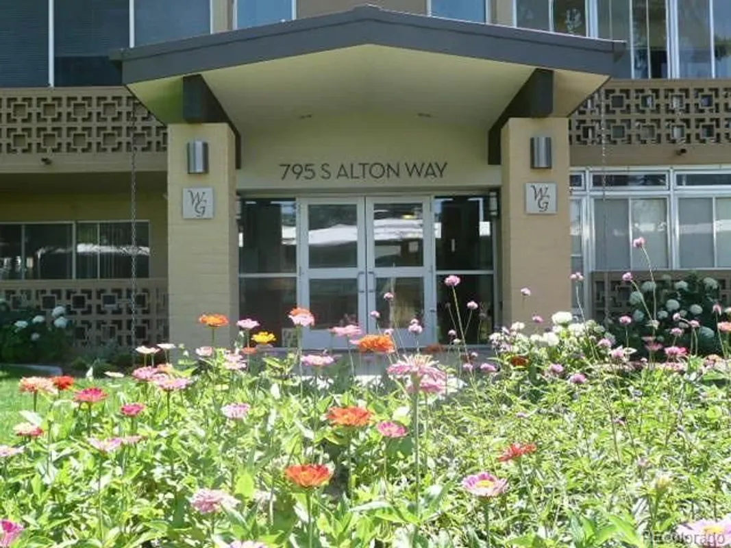 Property Slideshow image 1 of 24 | 795 s alton way 7a, Denver, CO, 80247