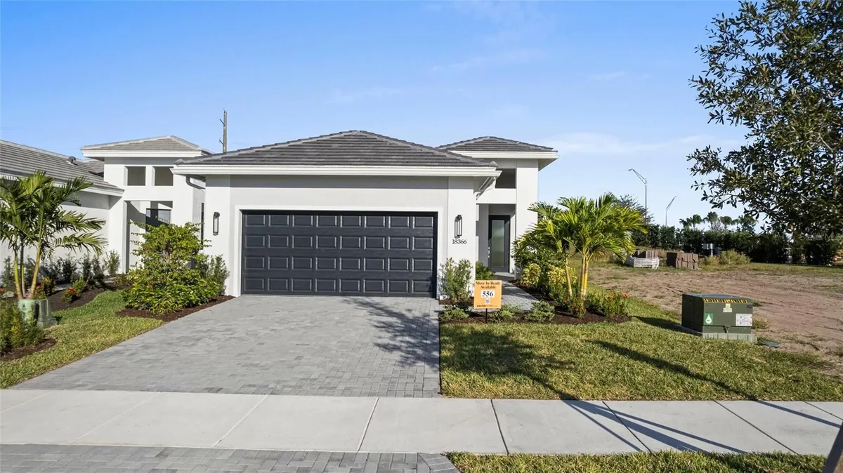 Property Slideshow image 1 of 59 | 18366 rockport pl, Lakewood Ranch, FL, 34211