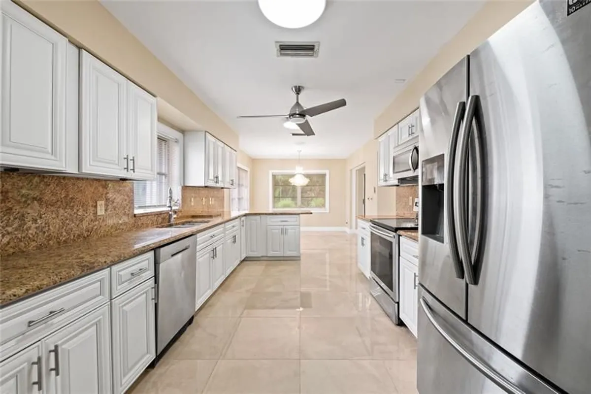Property Slideshow image 1 of 43 | 10911 greentrail dr, Boynton Beach, FL, 33436