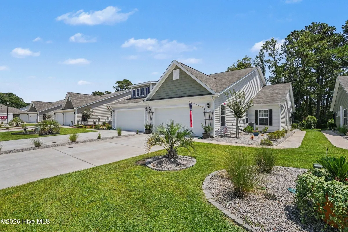 Property Slideshow image 1 of 42 | 1512 jardine loop, Little River, SC, 29566